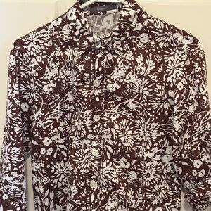 Liz Claiborne Petite size small Brown and White Flowery button down shirt